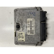 VOLKSWAGEN  GOLF 1.9 MOTOR BEYNİ 038906018D 0281001611